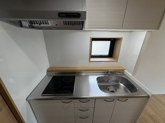 シェルグランデ広瀬橋のキッチン|201号室のお部屋写真となります。