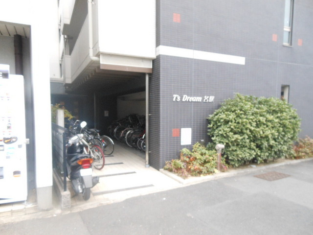 Ｔ’ｓ　Ｄｒｅａｍ　名駅のエントランス