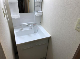 洗髪洗面化粧台