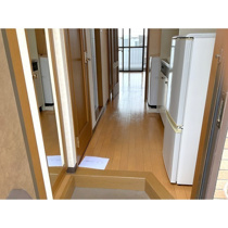 収納もある玄関です