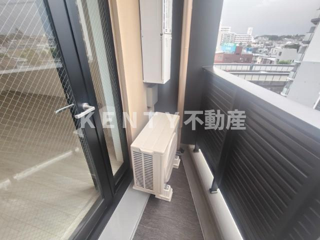 【バルコニー】 | スプレスター大森山王 | 外からの目が気にならないバルコニーで洗濯物が干せます