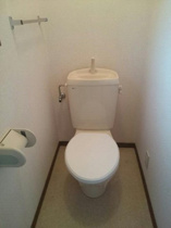 ゆったりとした空間のトイレです