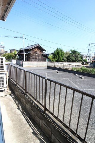 落ち着いた時間を過ごせるバルコニーです