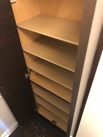 シューズボックス