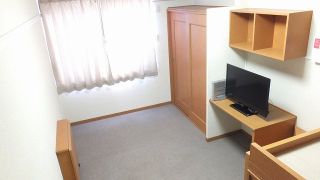 レオパレスオリーブの居間・リビング|家具家電設置済みです。