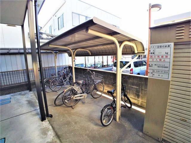 レオパレスクレセント本郷Ⅲのその他