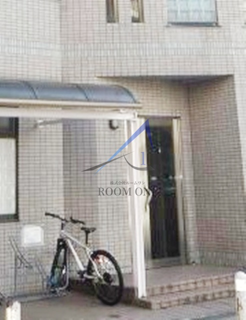 ラピュタ自由が丘のエントランス|エントランスです。