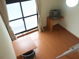 こちらの居間で趣味の時間をお楽しみください