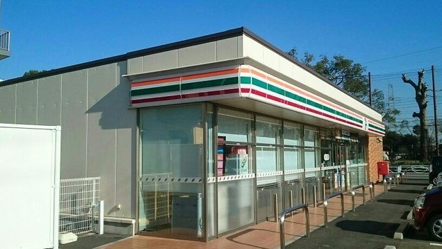 セブンイレブンまで600m