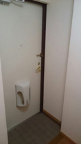 明るい玄関です