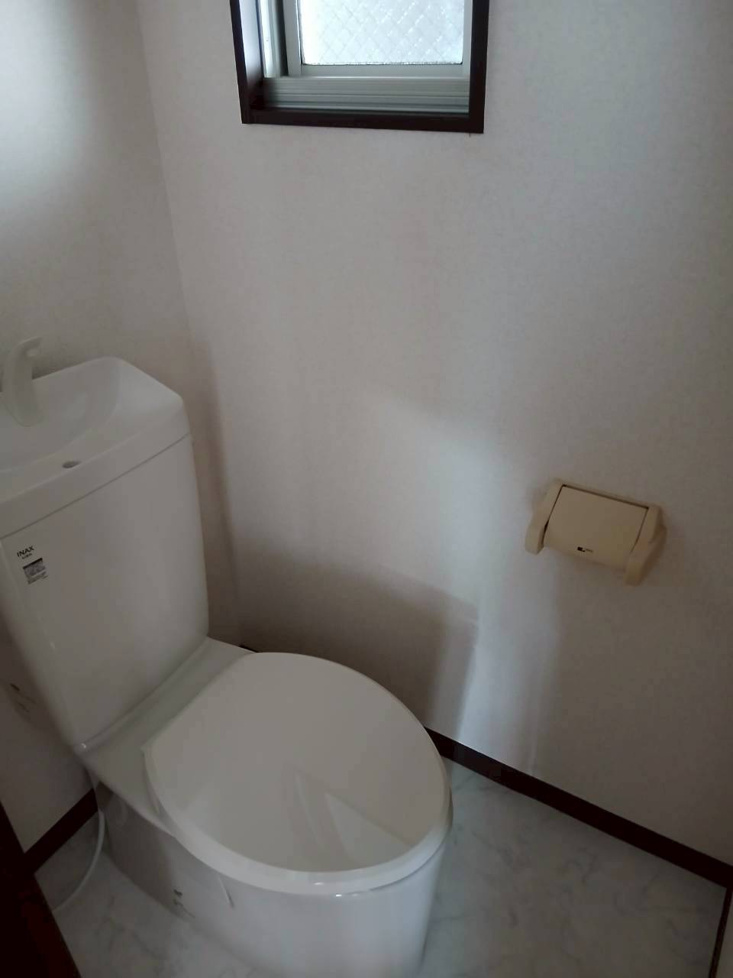 シンプルで使いやすいトイレです