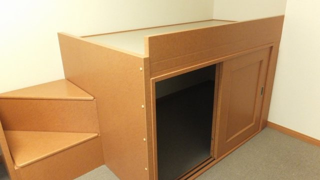 レオパレスパレット壱番館のその他|大型ベット下収納