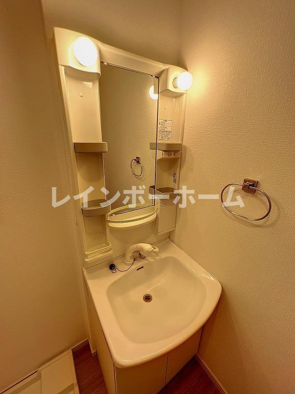 Bell Wood Jの独立洗面台