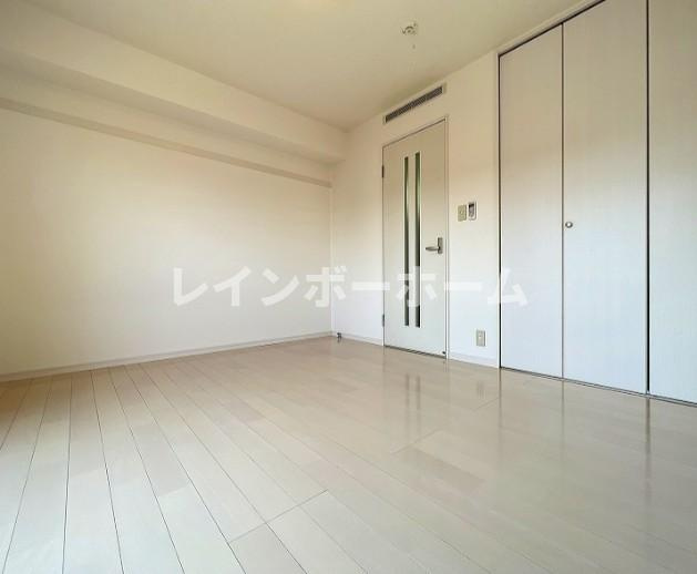 Bell Wood Jの寝室