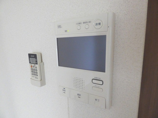 【セキュリティ】 | エスリード京橋グランツ | モニター付きインターホンです