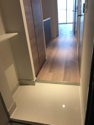 クレヴィスタ板橋西台Ⅲの玄関