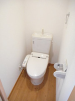 ゆったりとした空間のトイレです