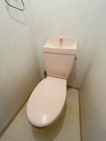 サンボナール・コートのトイレ|コンパクトで使いやすいトイレです
