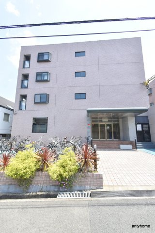 イーズ千里山　仲介手数料無料のエントランス