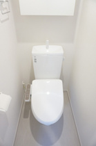 ゆったりとした空間のトイレです