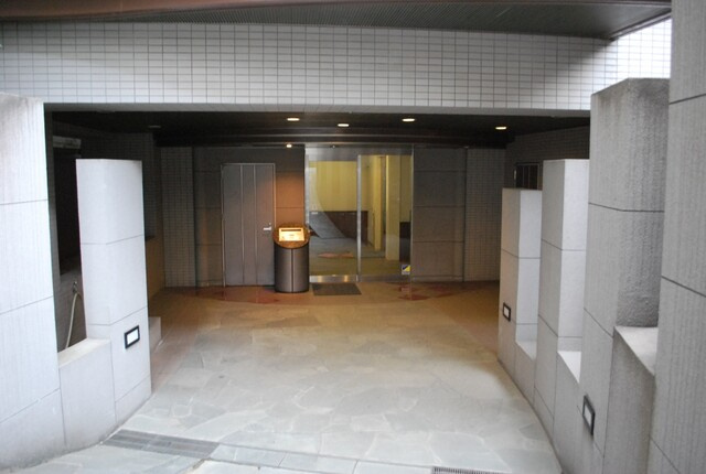 朝日サテライト原宿のエントランス|朝日サテライト原宿：オートロックも付いております！
