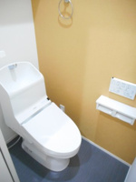 ゆったりとした空間のトイレです