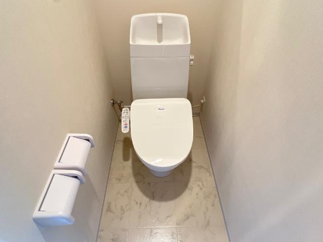 シャワー付トイレ