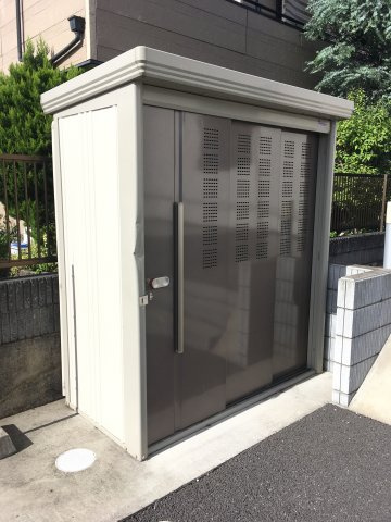 ゴミ捨て場