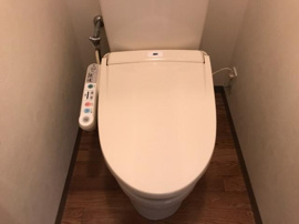 シャワー付トイレ