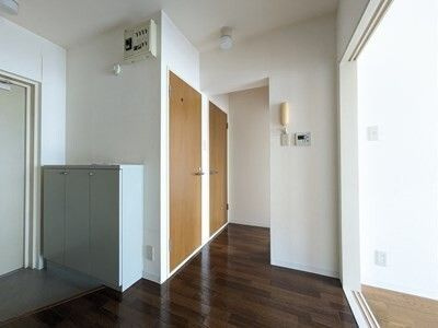 メルシー下目黒の玄関