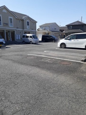 駐車場があるので、車を買う予定の方も安心です