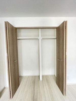 【収納】 | ＳＨＯＫＥＮ　Ｒｅｓｉｄｅｎｃｅ横浜大口 | 同物件別部屋写真