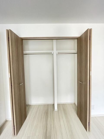 【収納】 | ＳＨＯＫＥＮ　Ｒｅｓｉｄｅｎｃｅ横浜大口 | 同物件別部屋写真