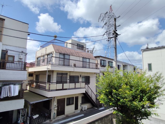 ハイツアヅミノの展望