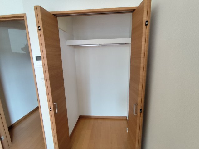 ハイツアヅミノの収納