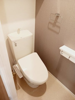 シンプルで使いやすいトイレです