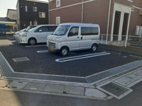 駐車場に車を止められます