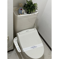 コンパクトで使いやすいトイレです