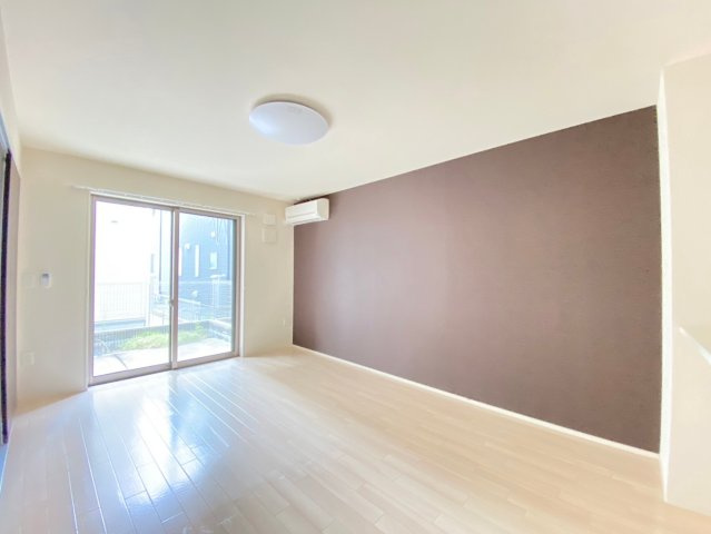 【居間・リビング】 | あすみが丘パレス