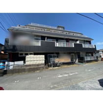 落ち着いた雰囲気の外観です