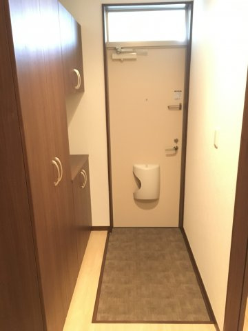 シンプルで使いやすい玄関です