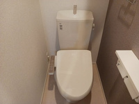 ゆったりとした空間のトイレです