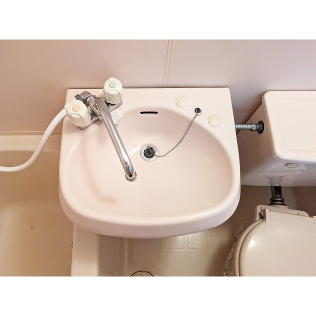 明るい色調の室内です