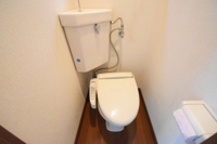 シンプルで使いやすいトイレです