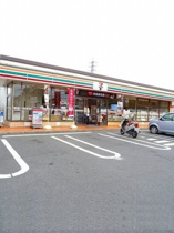 セブンイレブン武蔵野台店まで140m