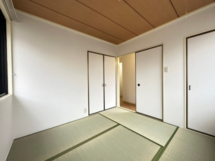 明るい和室です