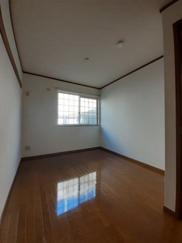中はこのようになっています