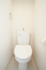 シンプルで使いやすいトイレです