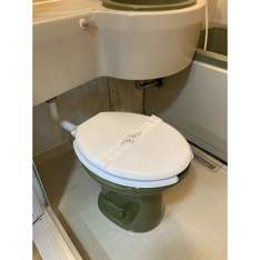 清潔感のあるトイレです
