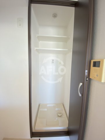 セレブコート日本橋の設備|セレブコート日本橋　室内洗濯機置場
